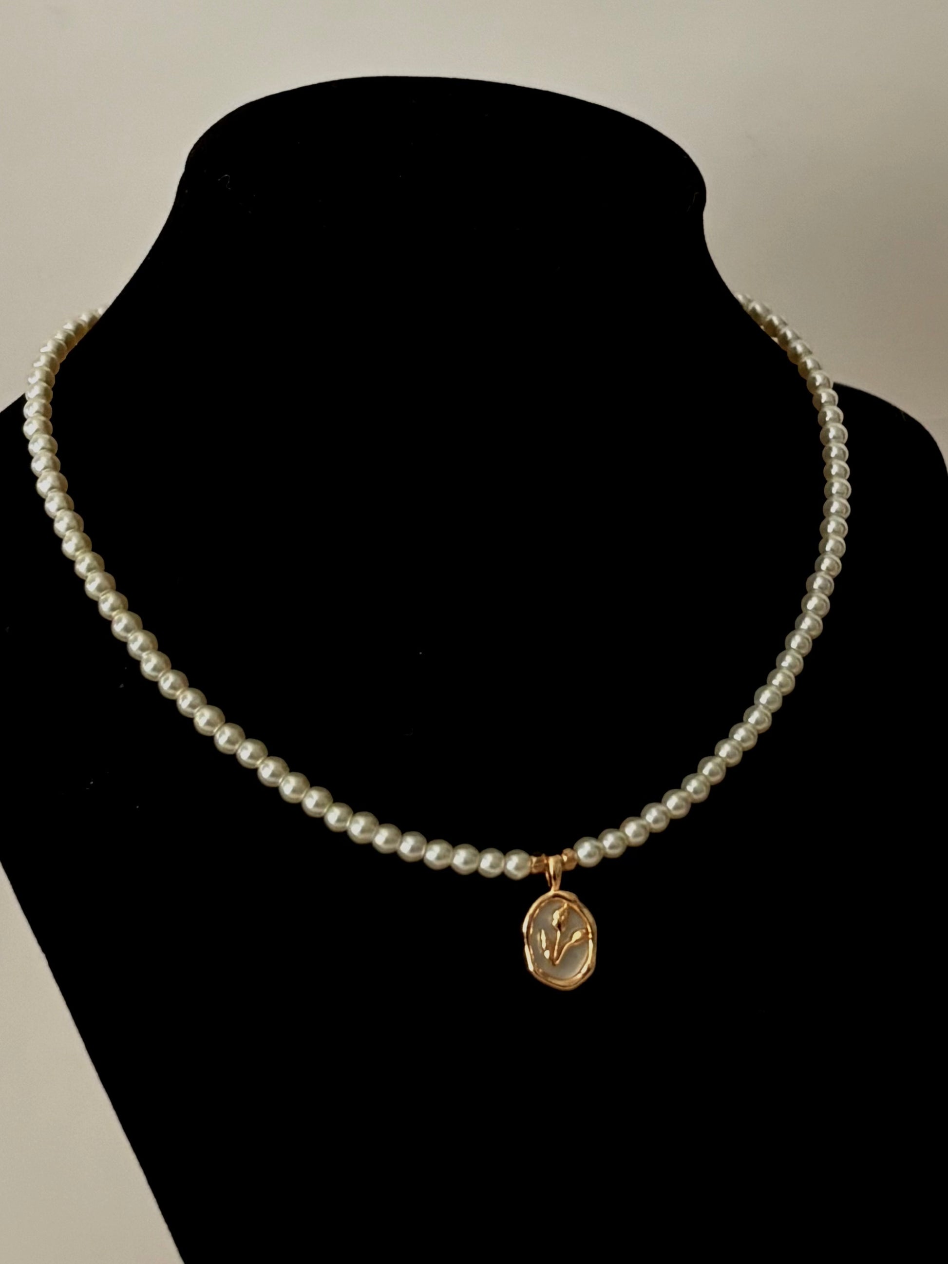 Golden Vine Necklace