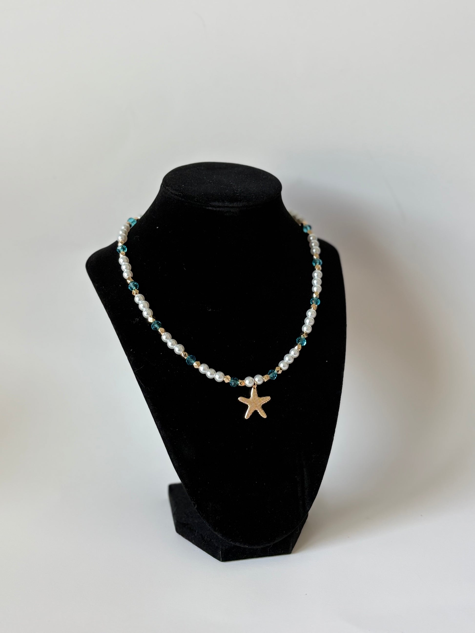 The Isla – Coastal Pearl Necklace